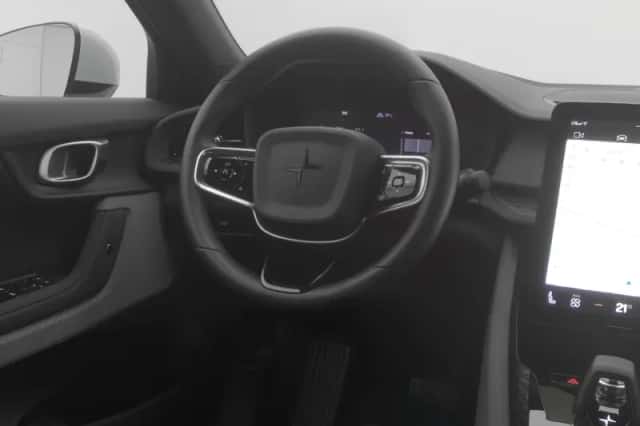 Polestar 2 (2023) thumbnail 7