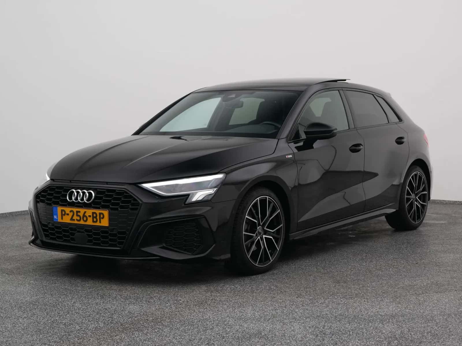 Audi A3 (2022) — foto 1