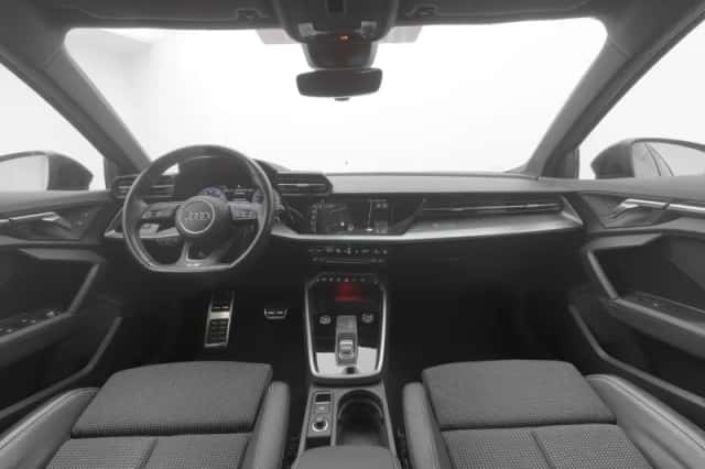 Audi A3 (2022) thumbnail 3