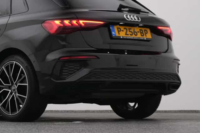 Audi A3 (2022) thumbnail 22