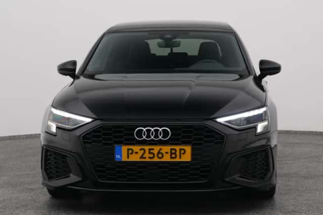 Audi A3 (2022) thumbnail 9