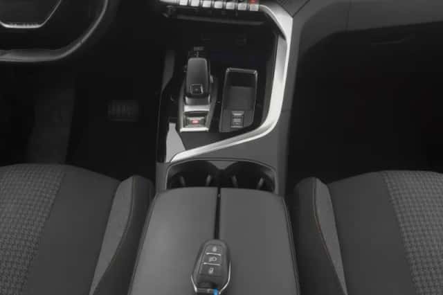 Peugeot 5008 (2022) thumbnail 12