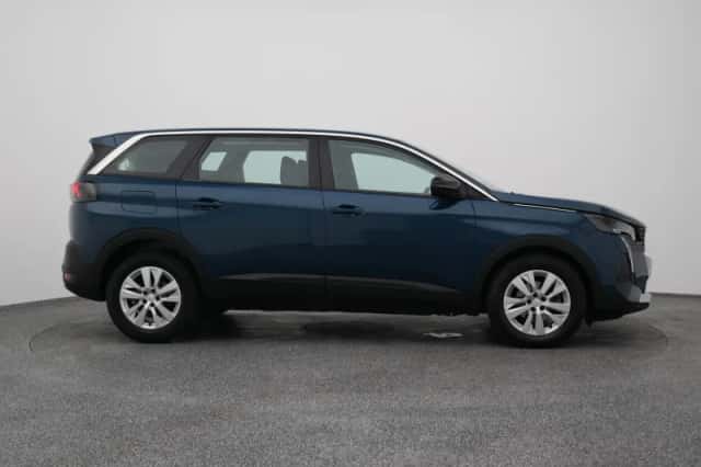 Peugeot 5008 (2022) thumbnail 14