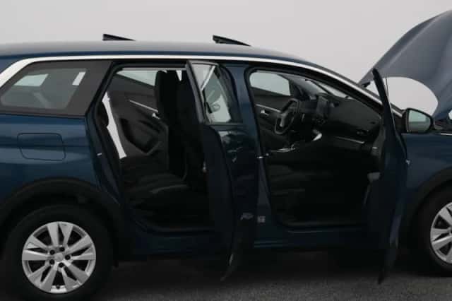 Peugeot 5008 (2022) thumbnail 34