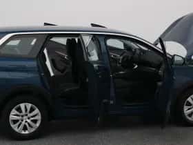 Peugeot 5008 (2022) thumbnail 34