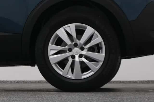Peugeot 5008 (2022) thumbnail 40