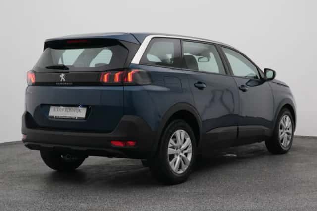 Peugeot 5008 (2022) thumbnail 6