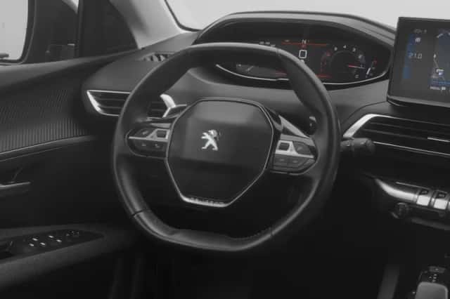 Peugeot 5008 (2022) thumbnail 7