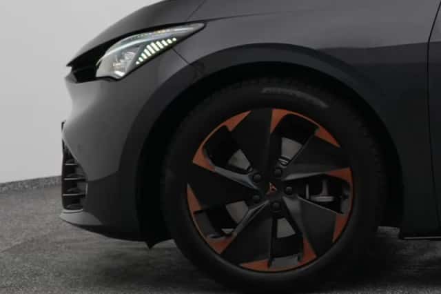CUPRA Born (2021) thumbnail 22