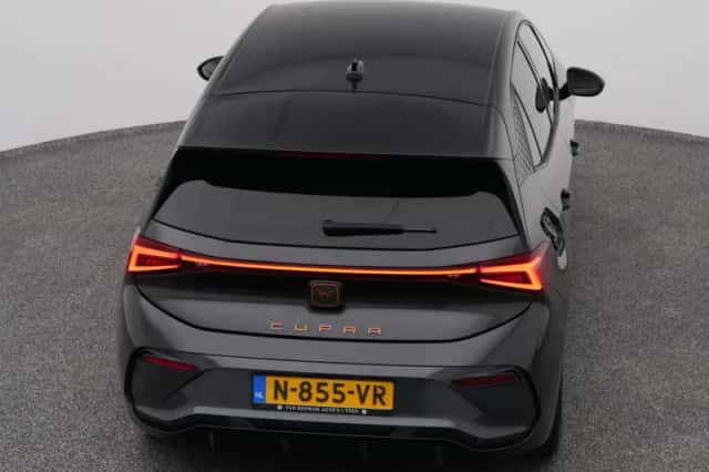 CUPRA Born (2021) thumbnail 29