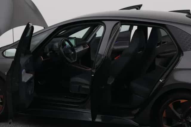 CUPRA Born (2021) thumbnail 34