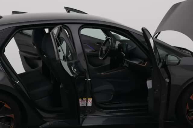 CUPRA Born (2021) thumbnail 35