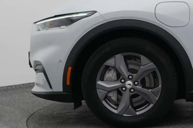 Ford Mustang (2024) thumbnail 22