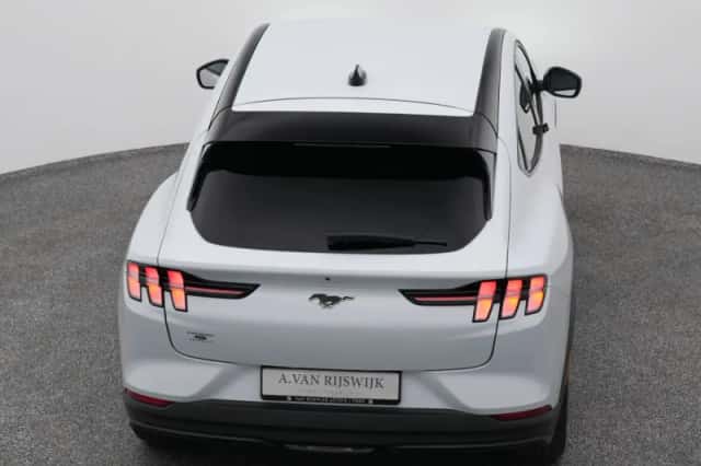 Ford Mustang (2024) thumbnail 29
