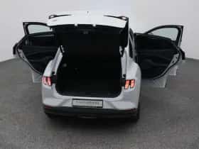 Ford Mustang (2024) thumbnail 30