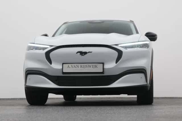 Ford Mustang (2024) thumbnail 36