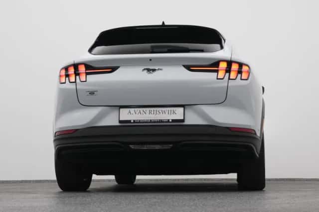 Ford Mustang (2024) thumbnail 37