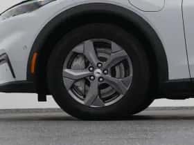 Ford Mustang (2024) thumbnail 40