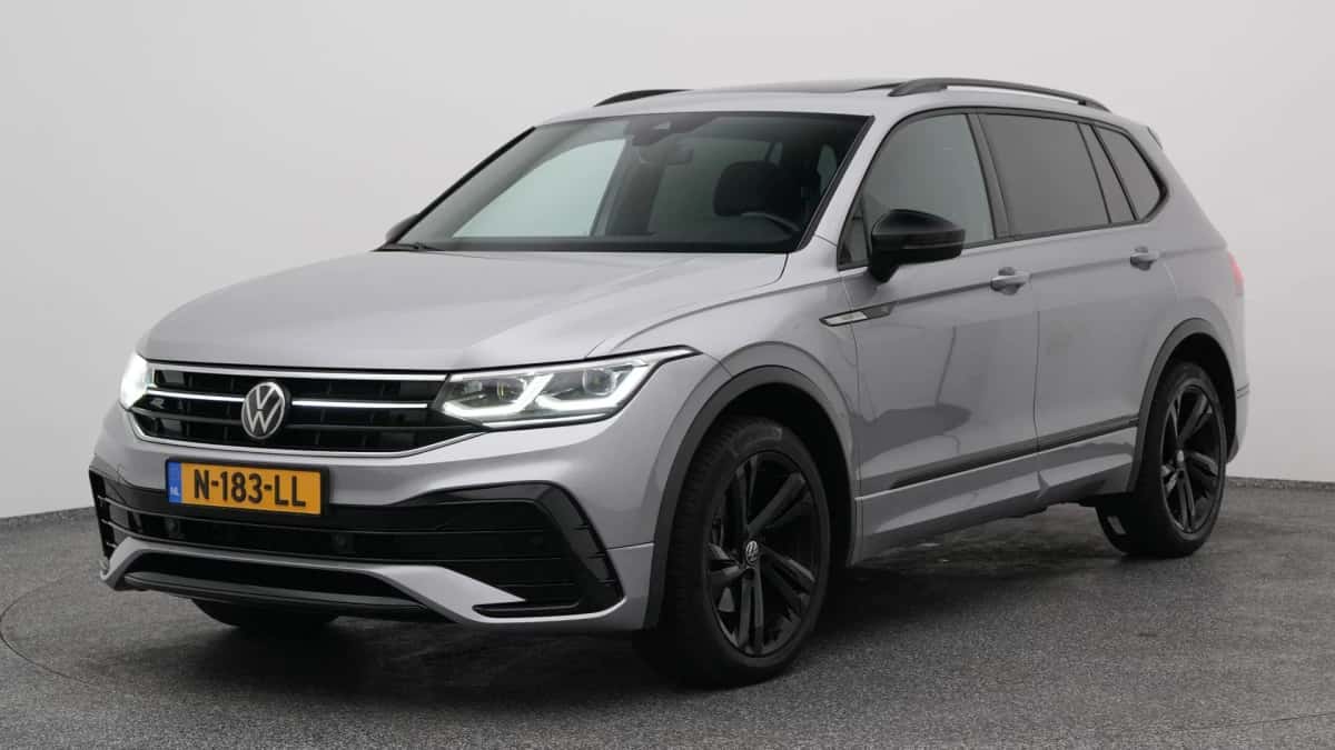 Volkswagen Tiguan (2021) — foto 1