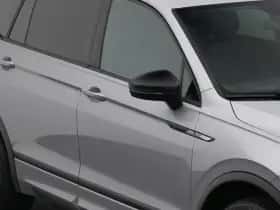Volkswagen Tiguan (2021) thumbnail 23