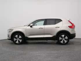 Volvo XC40 (2023) thumbnail 13