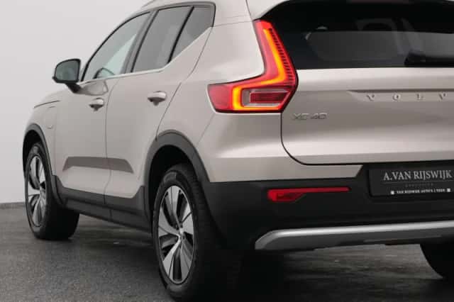 Volvo XC40 (2023) thumbnail 18