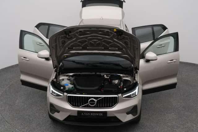 Volvo XC40 (2023) thumbnail 27