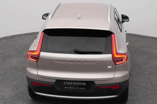 Volvo XC40 (2023) thumbnail 28