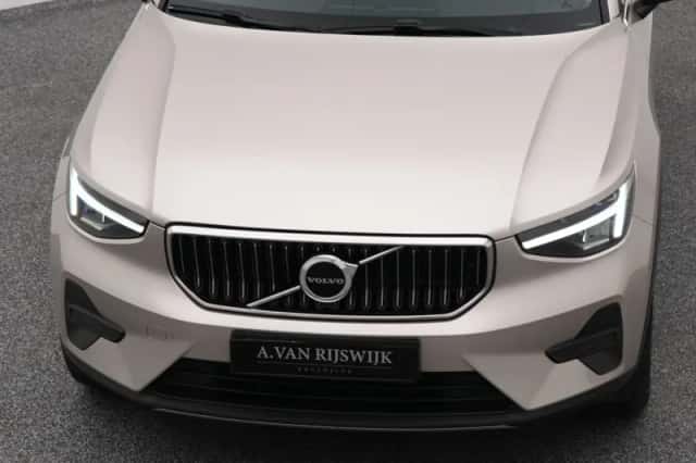 Volvo XC40 (2023) thumbnail 30