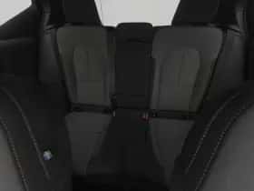 Volvo XC40 (2023) thumbnail 4