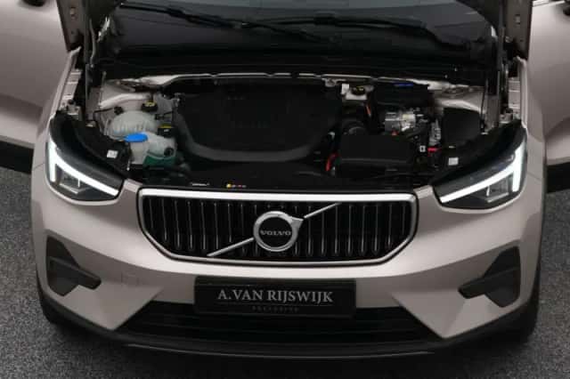 Volvo XC40 (2023) thumbnail 31