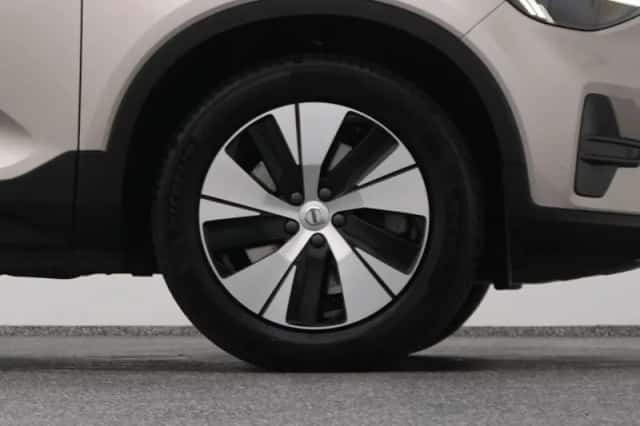 Volvo XC40 (2023) thumbnail 42