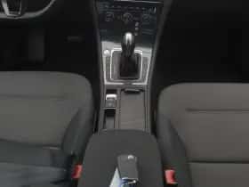 Volkswagen E-Golf (2019) thumbnail 13