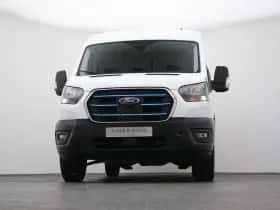 Ford E-Transit (2023) thumbnail 36