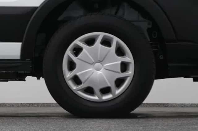 Ford E-Transit (2023) thumbnail 43