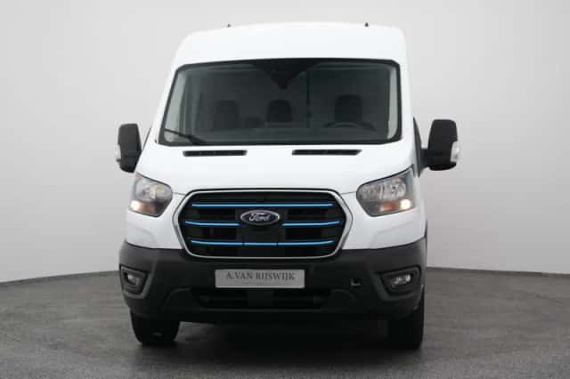Ford E-Transit (2023) thumbnail 10