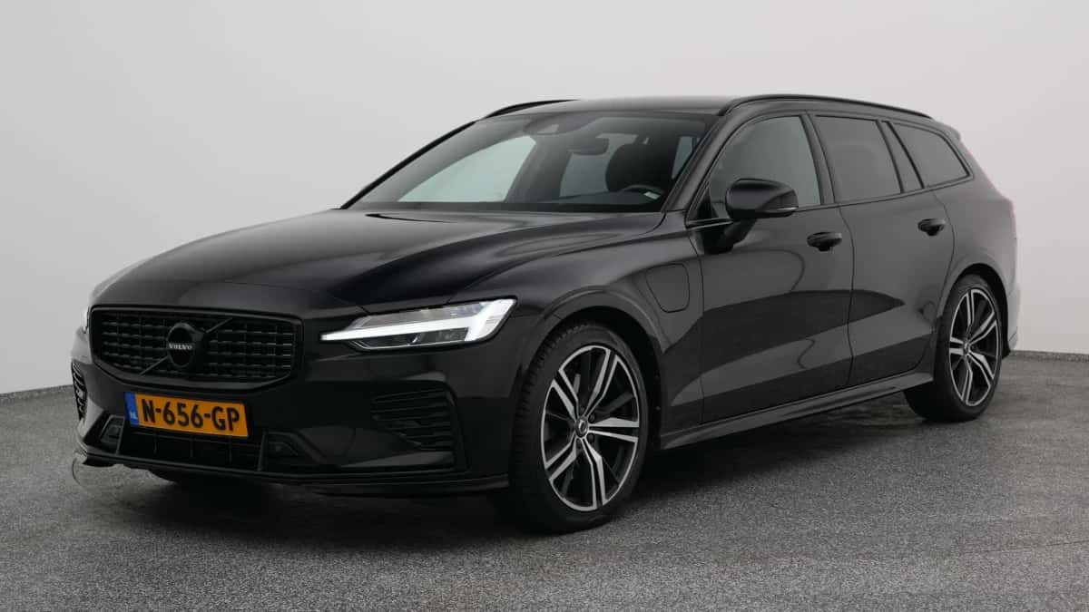 Volvo V60 (2021) — foto 1