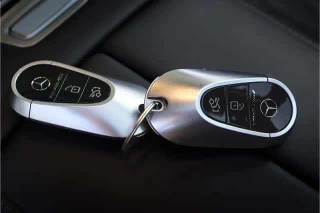 Mercedes-Benz S-Klasse (2024) thumbnail 12