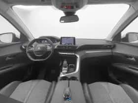 Peugeot 3008 (2020) thumbnail 3