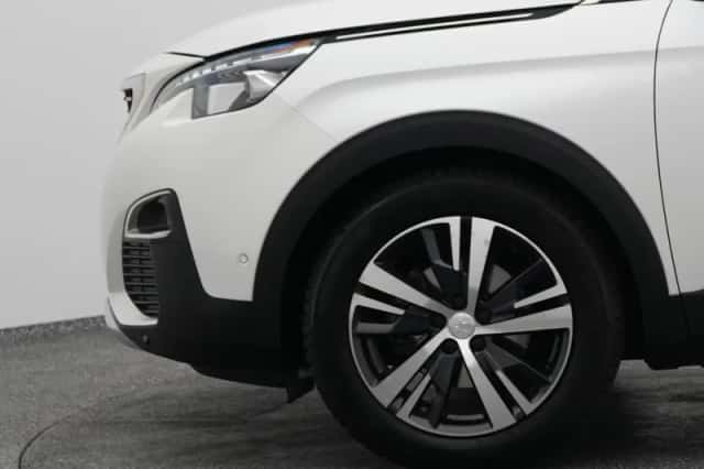 Peugeot 3008 (2020) thumbnail 21