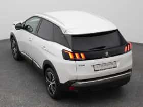 Peugeot 3008 (2020) thumbnail 25