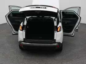 Peugeot 3008 (2020) thumbnail 29