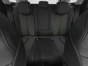 Peugeot 3008 (2020) thumbnail 4