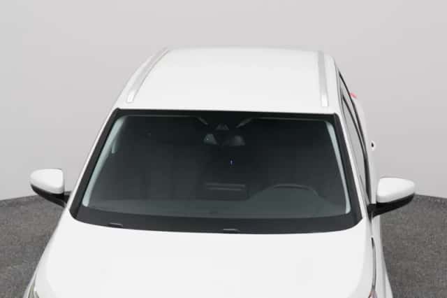Peugeot 3008 (2020) thumbnail 32