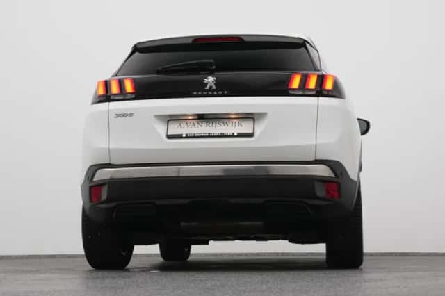 Peugeot 3008 (2020) thumbnail 36