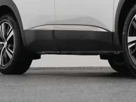 Peugeot 3008 (2020) thumbnail 38