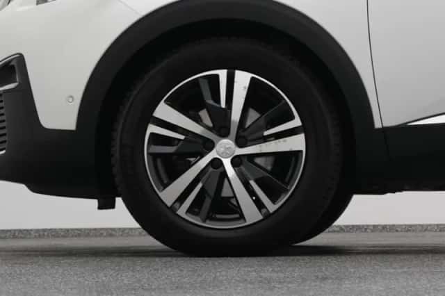 Peugeot 3008 (2020) thumbnail 39