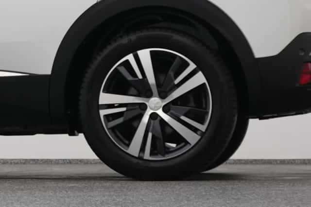 Peugeot 3008 (2020) thumbnail 40