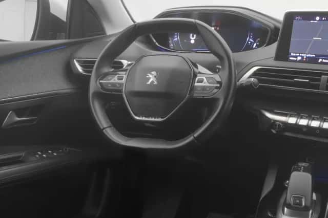 Peugeot 3008 (2020) thumbnail 7