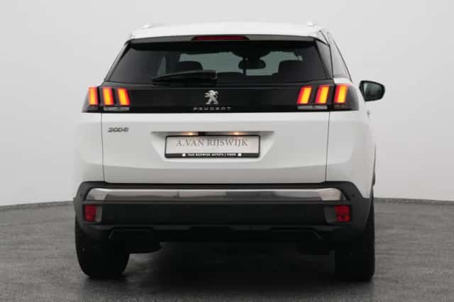 Peugeot 3008 (2020) thumbnail 10